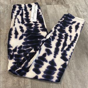 Always tye dye leggings